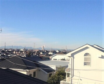 屋上から富士山が見えます