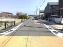 西側前面道路北
