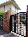 門