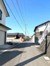 前面道路（南から）