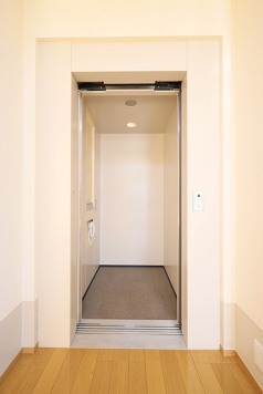 エレベーター