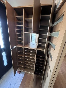 玄関収納