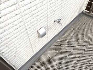 ベランダ水栓、コンセント