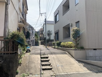 前面道路含む現地写真