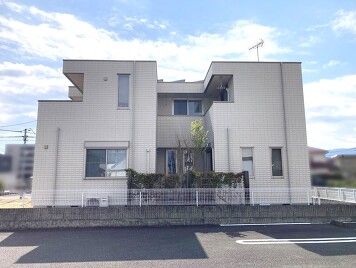 東外観