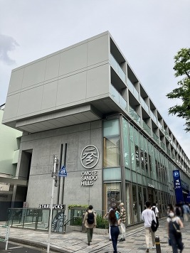 表参道ヒルズ