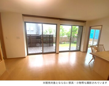 （1階）リビング＋テラス