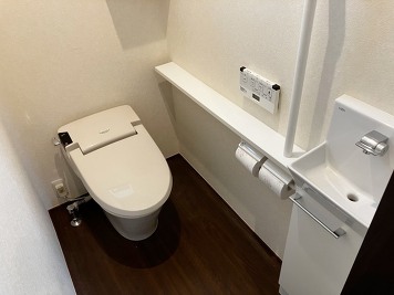 3階トイレ