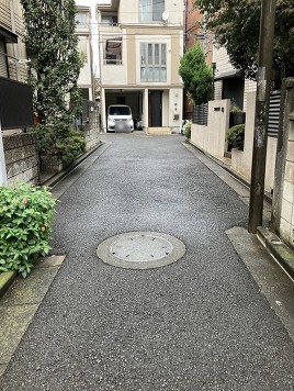 前面道路含む現地写真