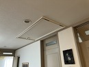 小屋裏収納入り口