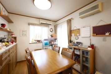 ダイニング