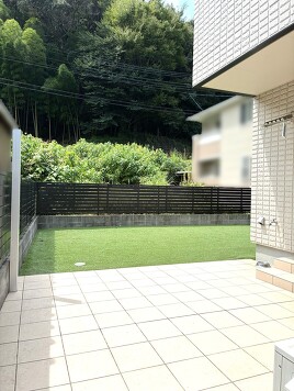 ドッグラン（庭）