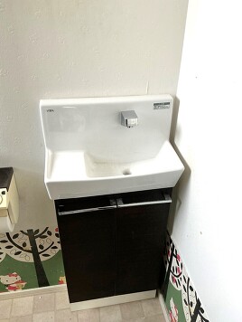 トイレ手洗い