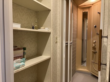 2階シャワールーム