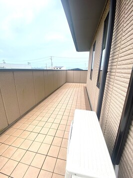 ベランダ（西側）