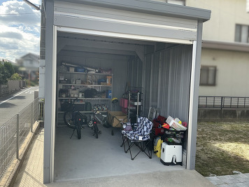 バイクガレージ